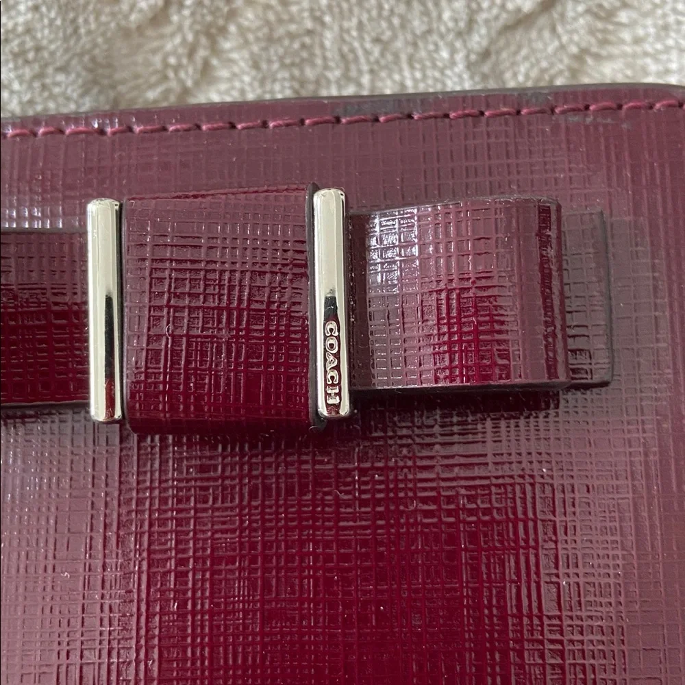Coach Darcy Bow Wallet - Picture 2 of 7